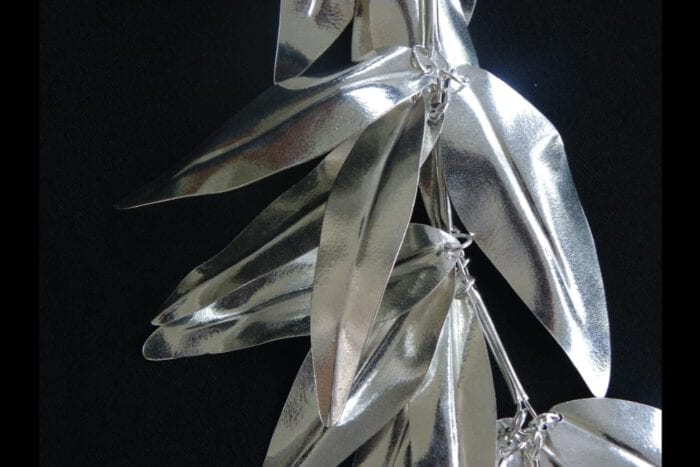 Polished 99.9% Pure Fine Silver Maile Presentation Lei