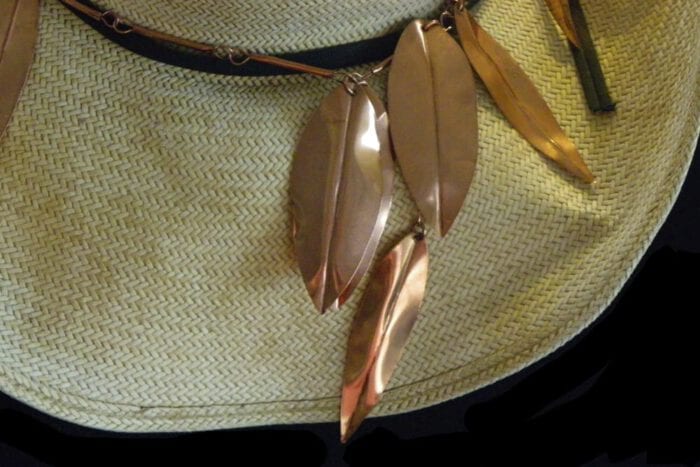 Single Strand Rose Color Copper Maile Hat Lei