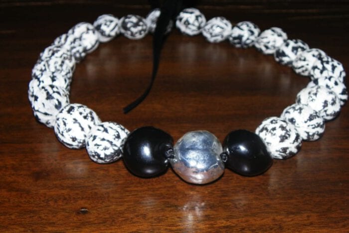 23 inch Black and White Tiger Kukui Nut Lei w/Pure Silver Plated Center Kukui