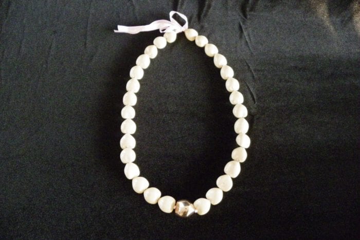 31 inch Natural Kukui Nut Lei with 18K Rose Gold Plated Center Kukui Nut